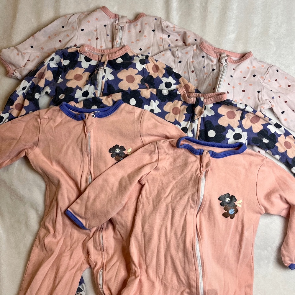Guisby Baby Footed Pajamas with Mitten Cuffs bundle